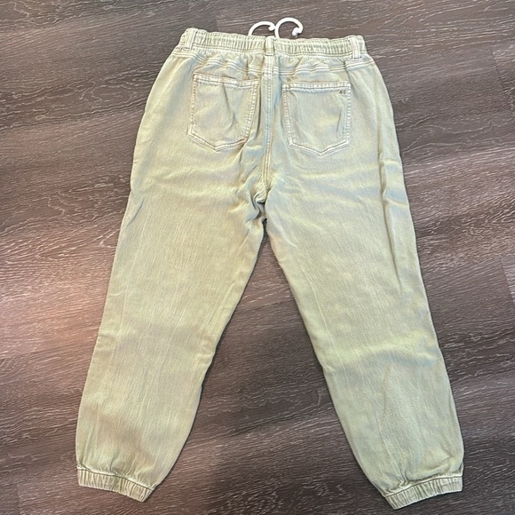 American Eagle green denim joggers - Picture 4 of 5